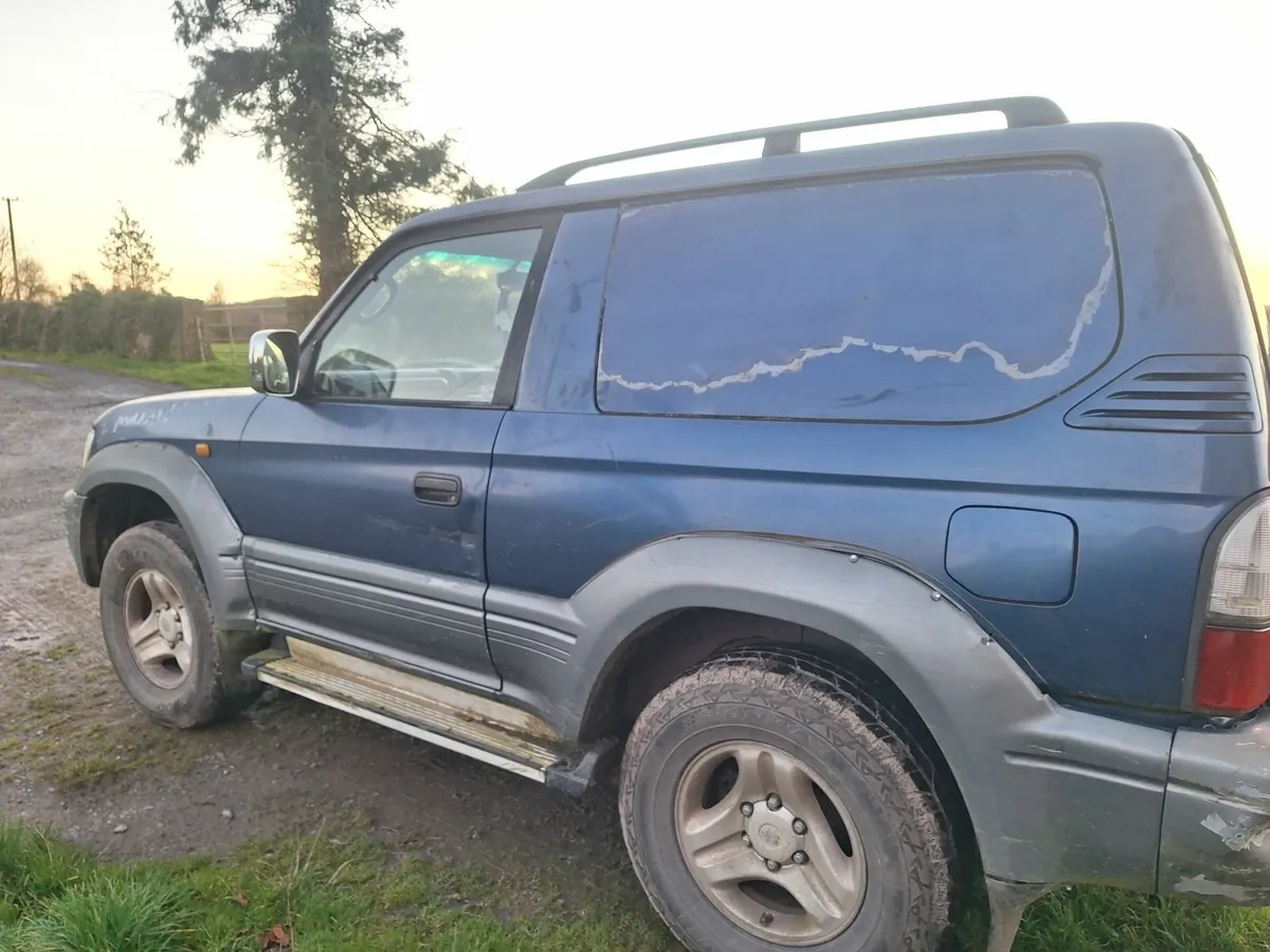 Toyota Land Cruiser - Image 2