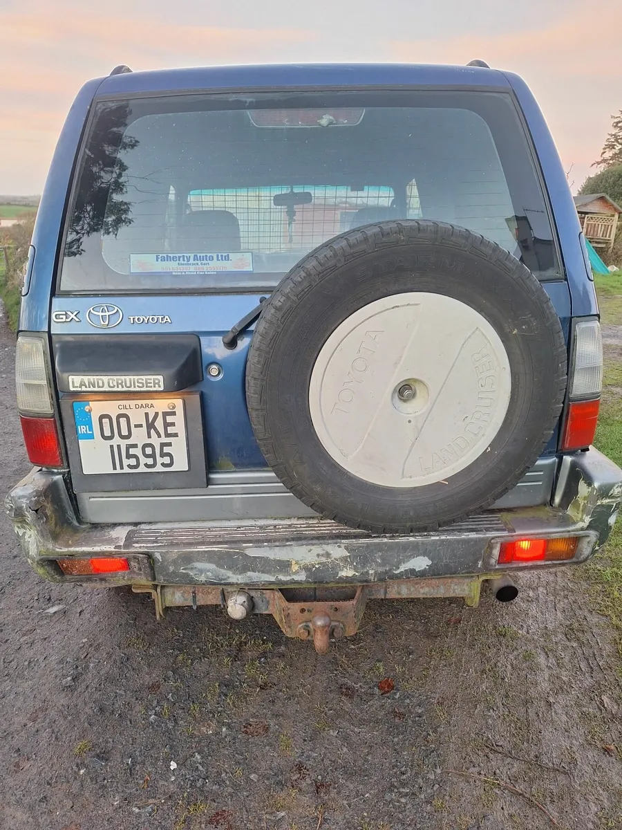 Toyota Land Cruiser - Image 4
