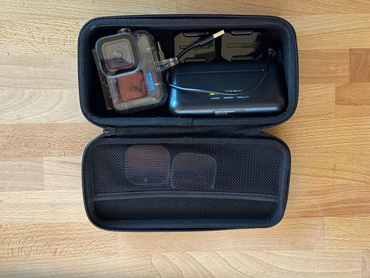 GoPro Hero Black 10 with accessories - Image 2