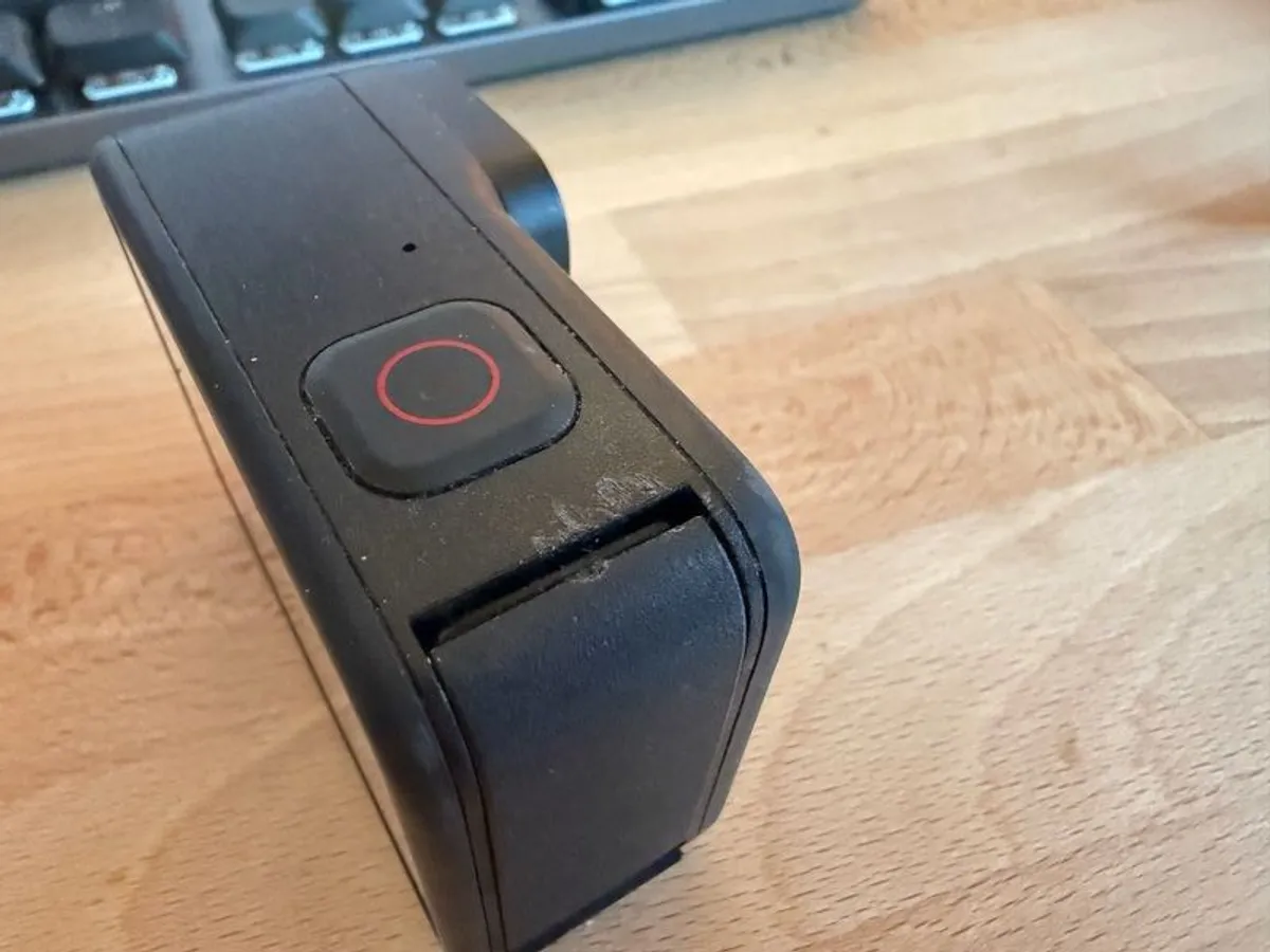 GoPro Hero Black 10 with accessories - Image 4