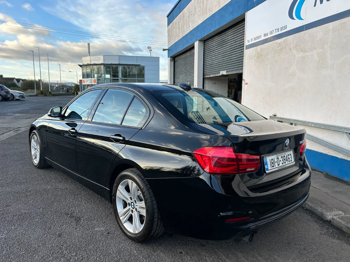 BMW 3-Series ONE OWNER. LOW KMS - Image 3