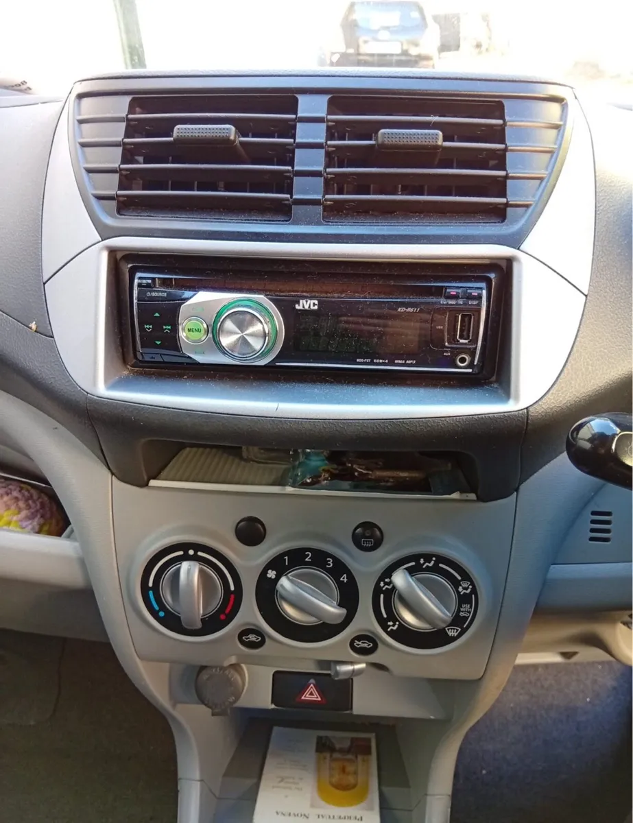 Nissan pixo / micro - Image 3