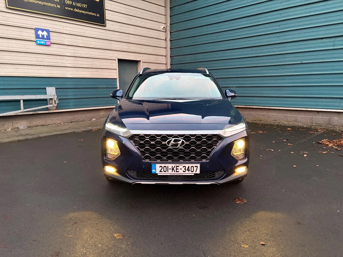 201 Hyundai Santa Fe N1 2 Seat Commercial Van - Image 2