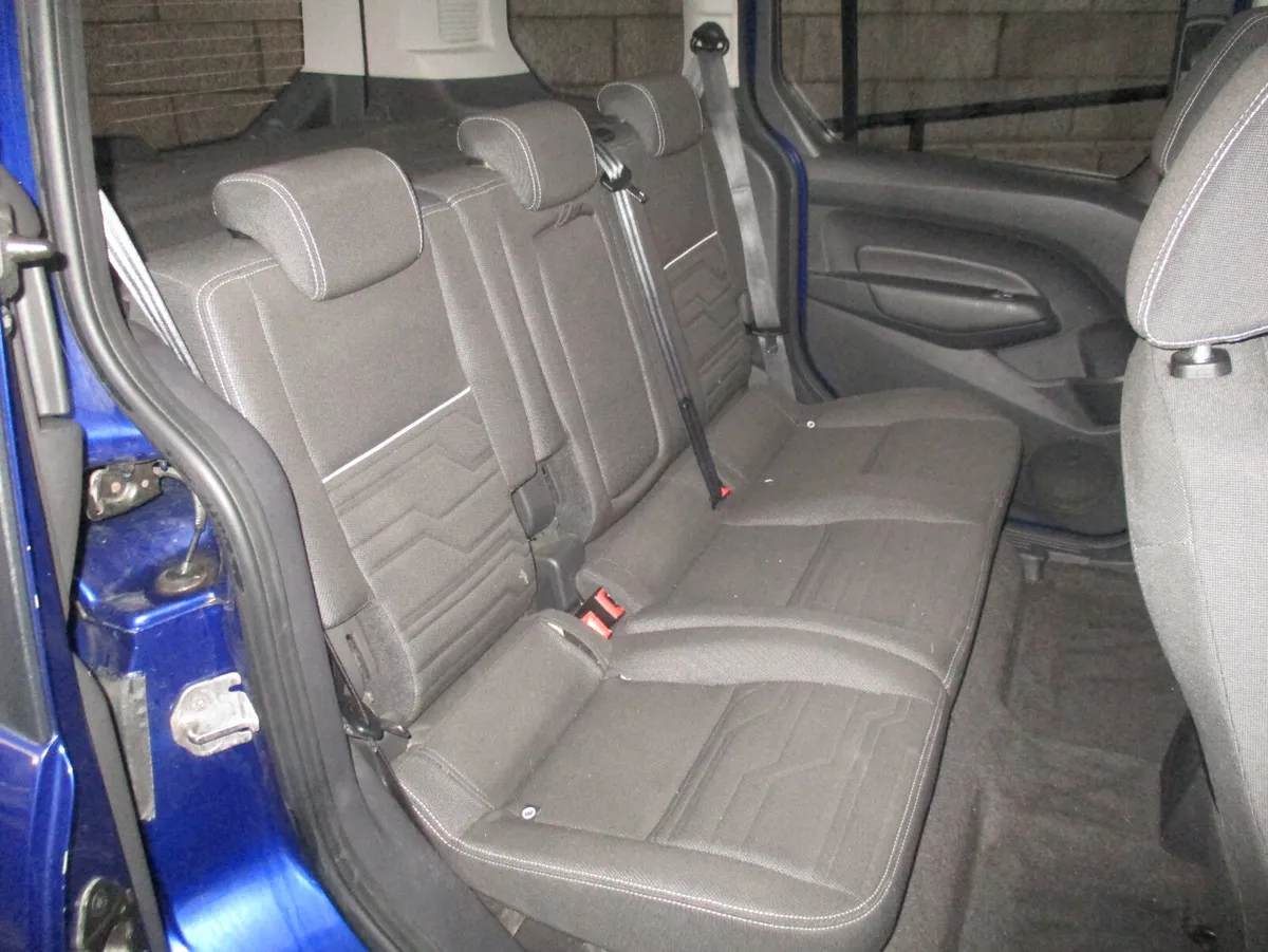 2014 FORD TOURNEO CONNECT 1.6 TDCI TITANIUM - Image 4