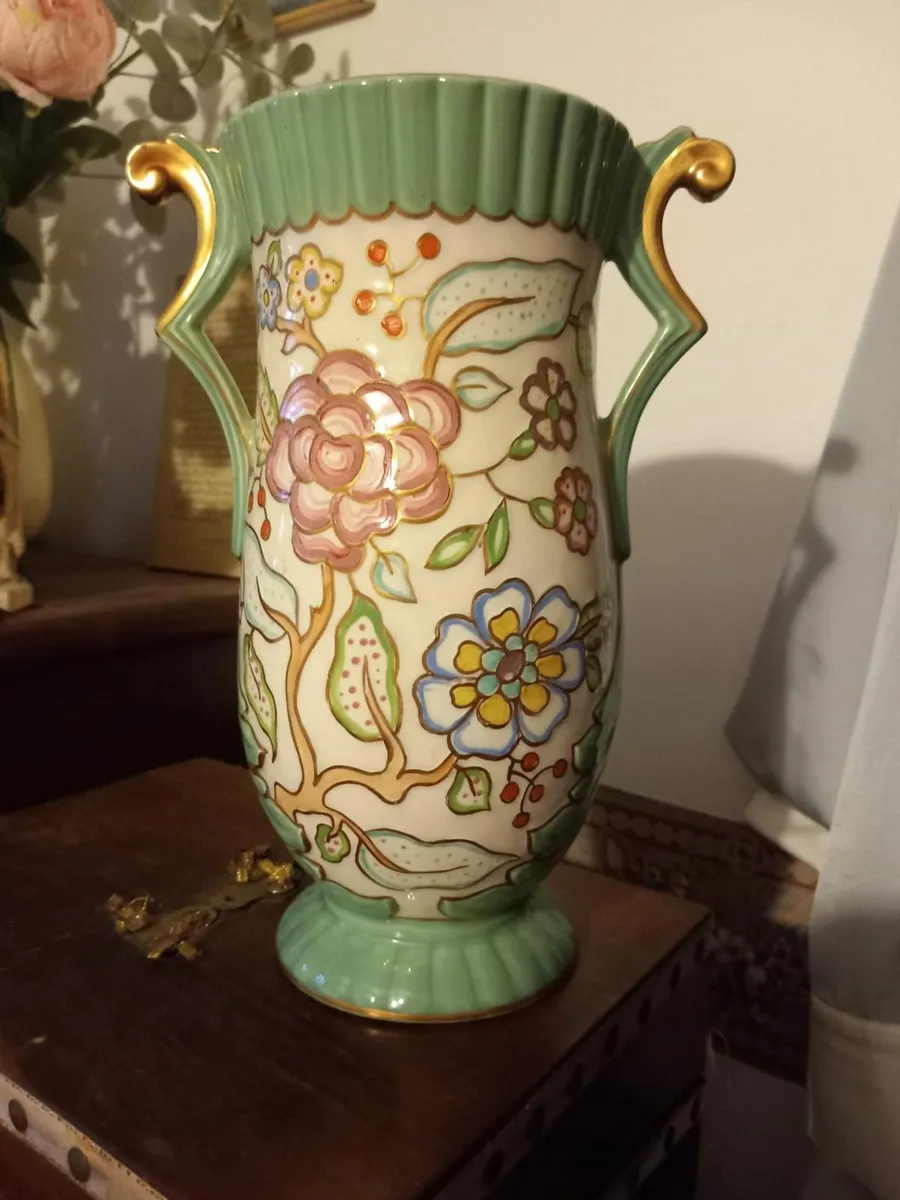 Crown Devon Vase - Image 1