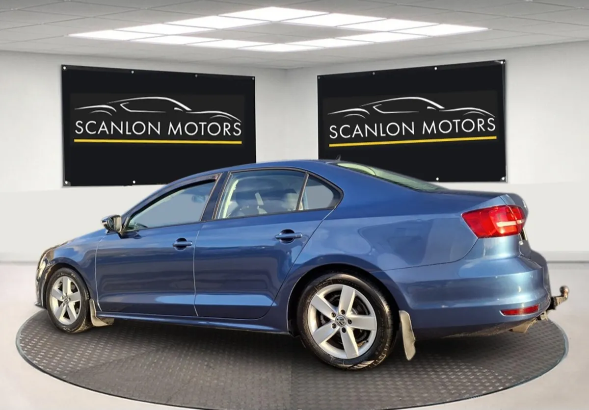 151 VOLKSWAGEN JETTA 2.0 TDI AUTOMATIC - Image 2