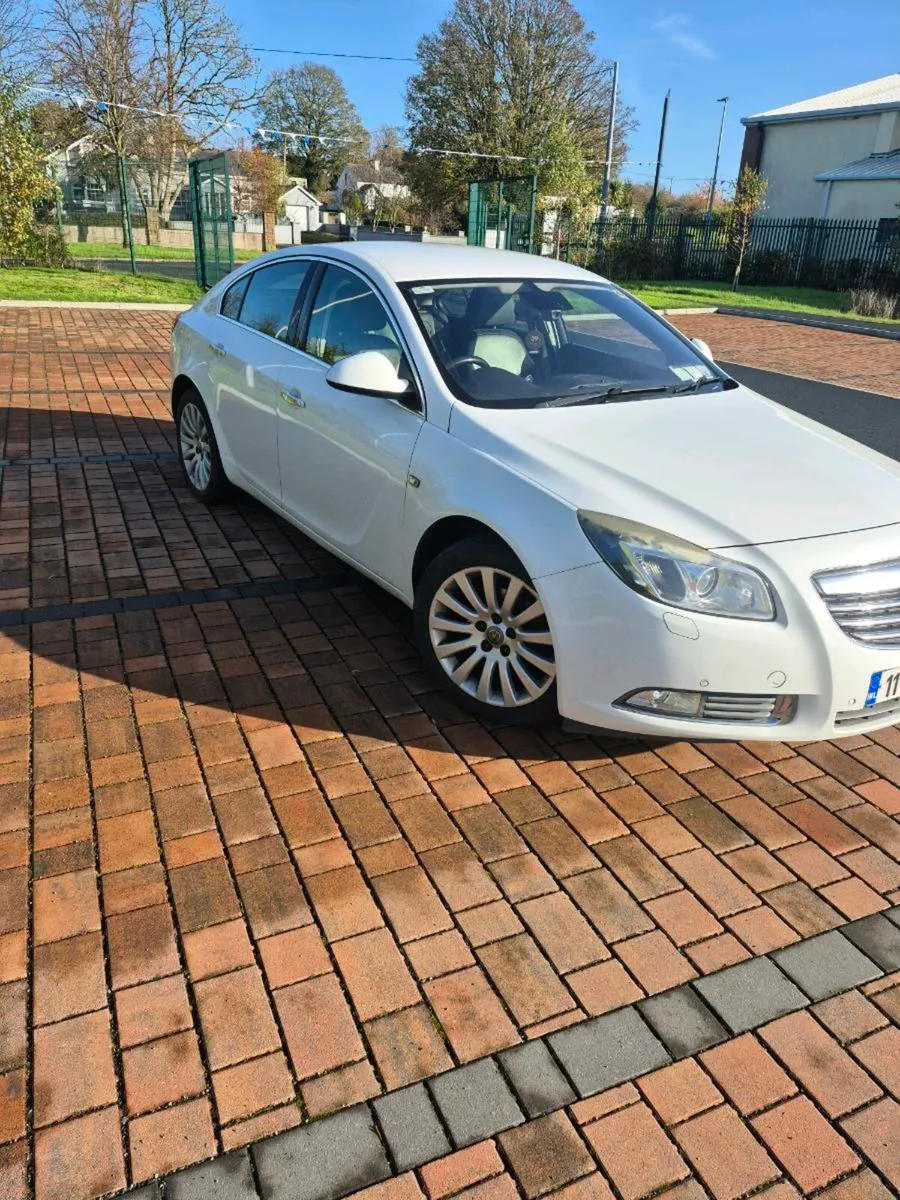 Opel insignia - Image 1