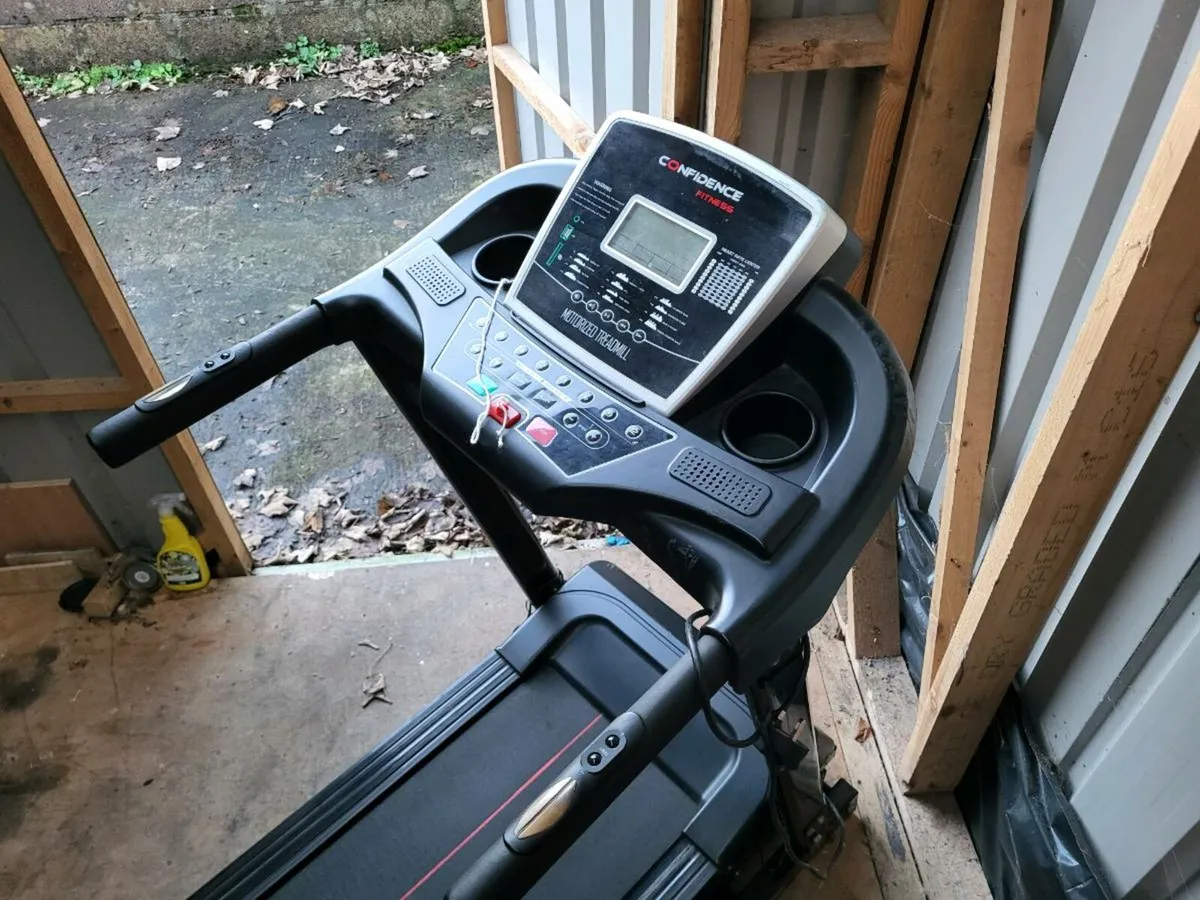 Treadmill GT PRO POWER. Delivery - Image 2