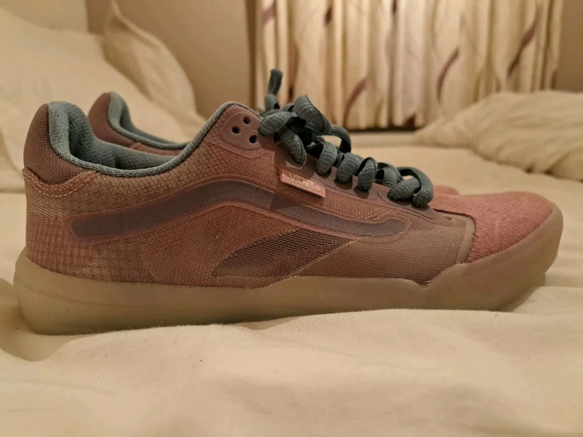 Womens Vans 'ultimate waffle ' trainers - Image 1