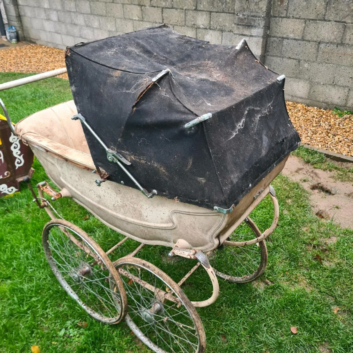 Antique Parm - Image 3