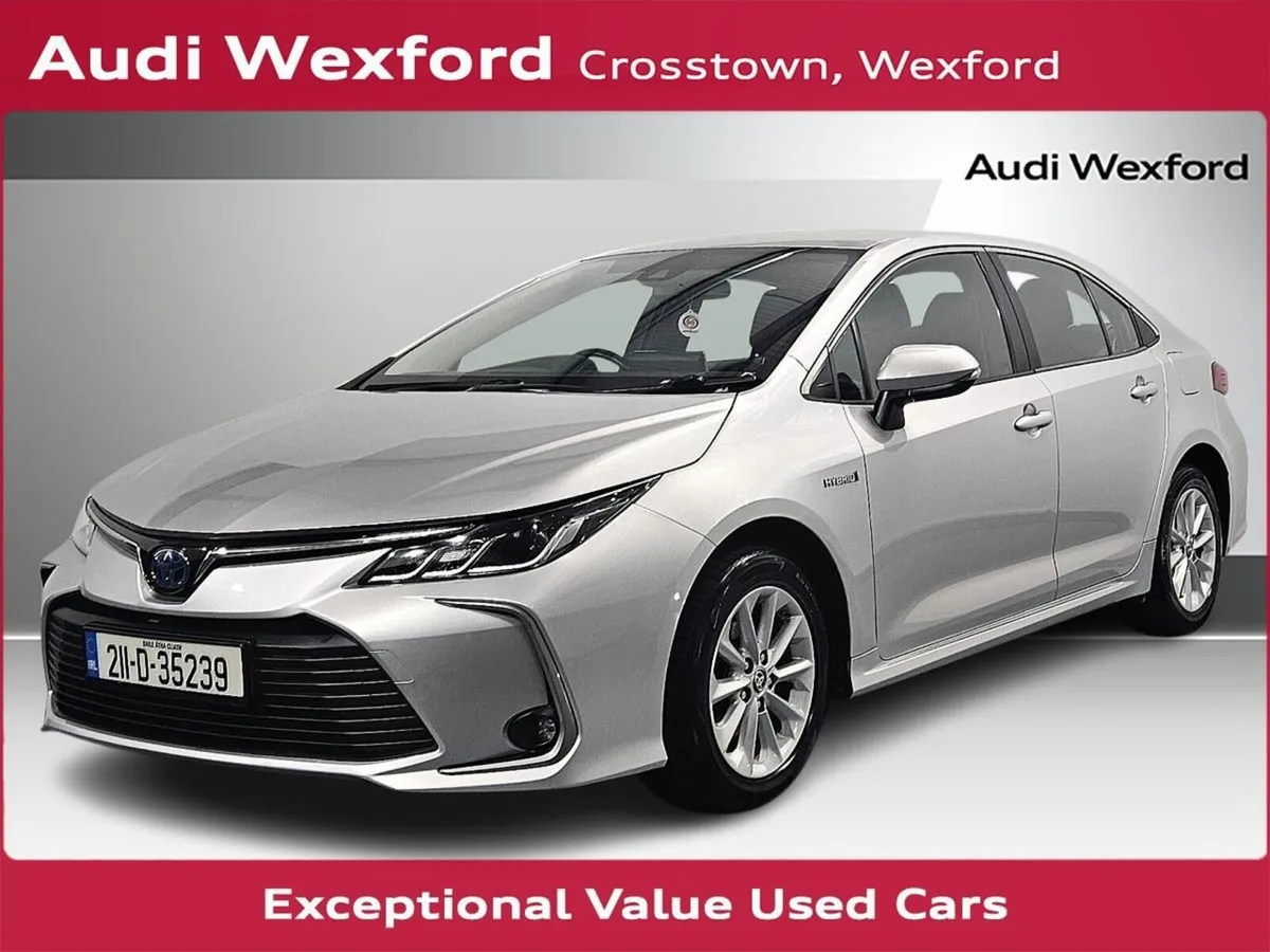 Toyota Corolla 1.8 Hybrid Luna Saloon €315 - Image 4