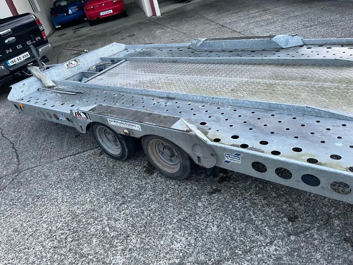 Car  transporter for hire - Image 1