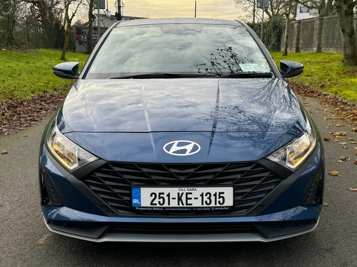 Hyundai i20 Deluxe Plus 2025 - Image 2