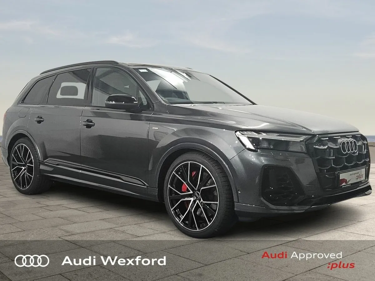 Audi Q7 Audi Q7 SUV Competition TFSI e quattro 360 - Image 1