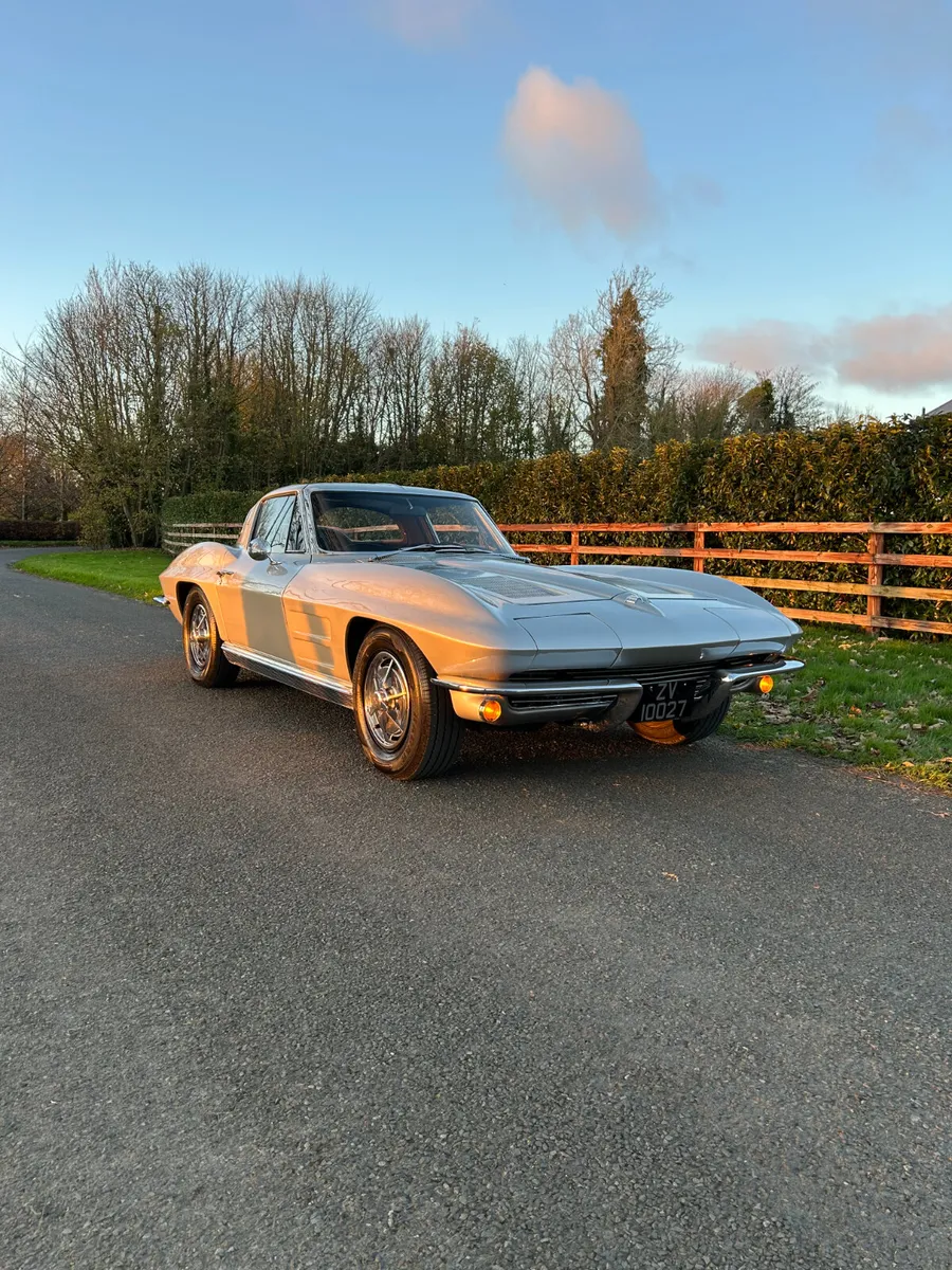 Super rare Corvette Stingray Split-Window - Image 3