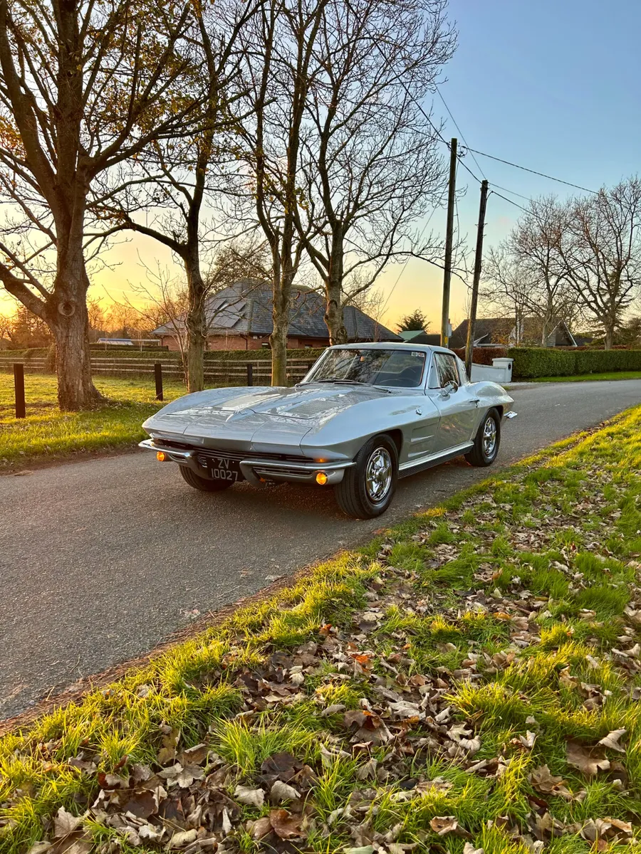 Super rare Corvette Stingray Split-Window - Image 2