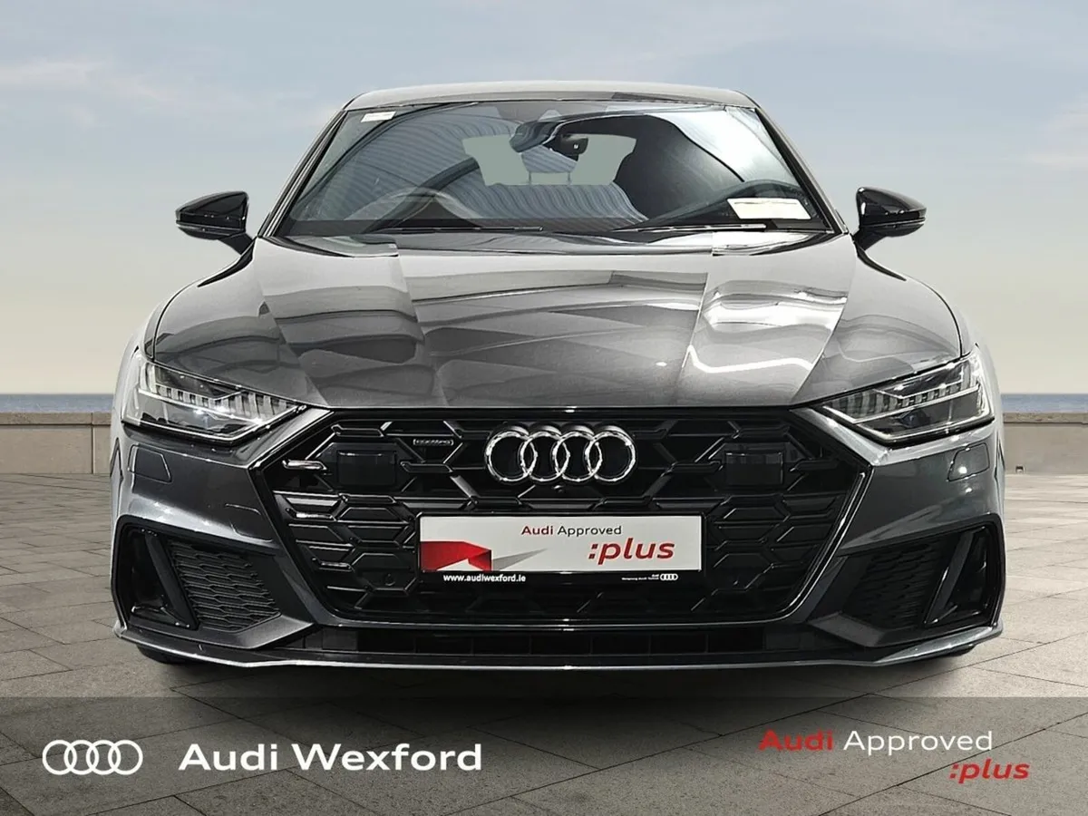 Audi A7 55TFSIe 367 Q Competition *Black Edition* - Image 3