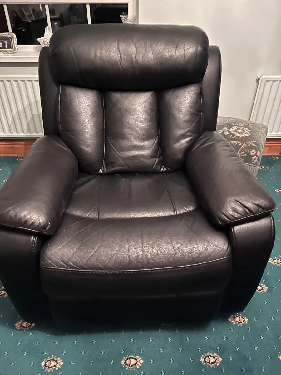 Manual Recliner Armchair - Image 1