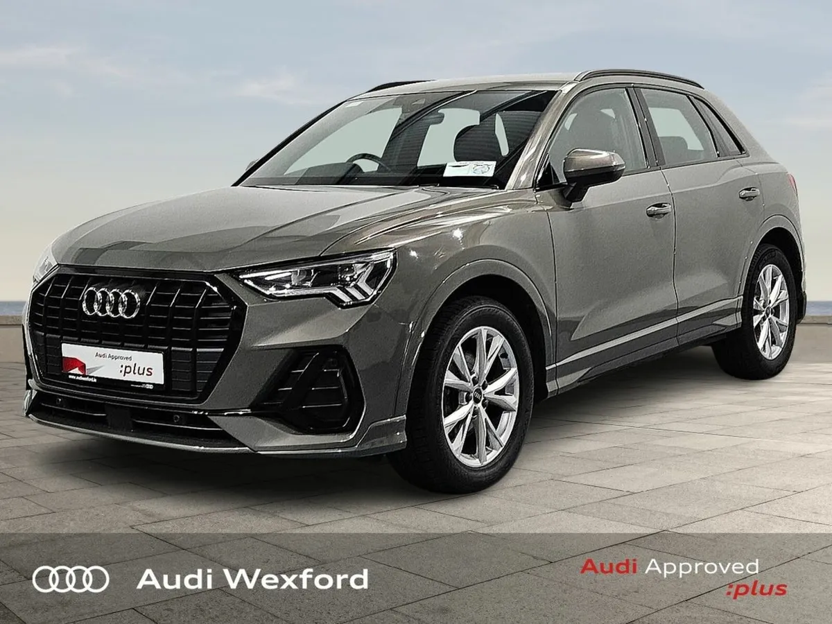Audi Q3 35 TDI 150HP S Tronic S line Black Edition - Image 4