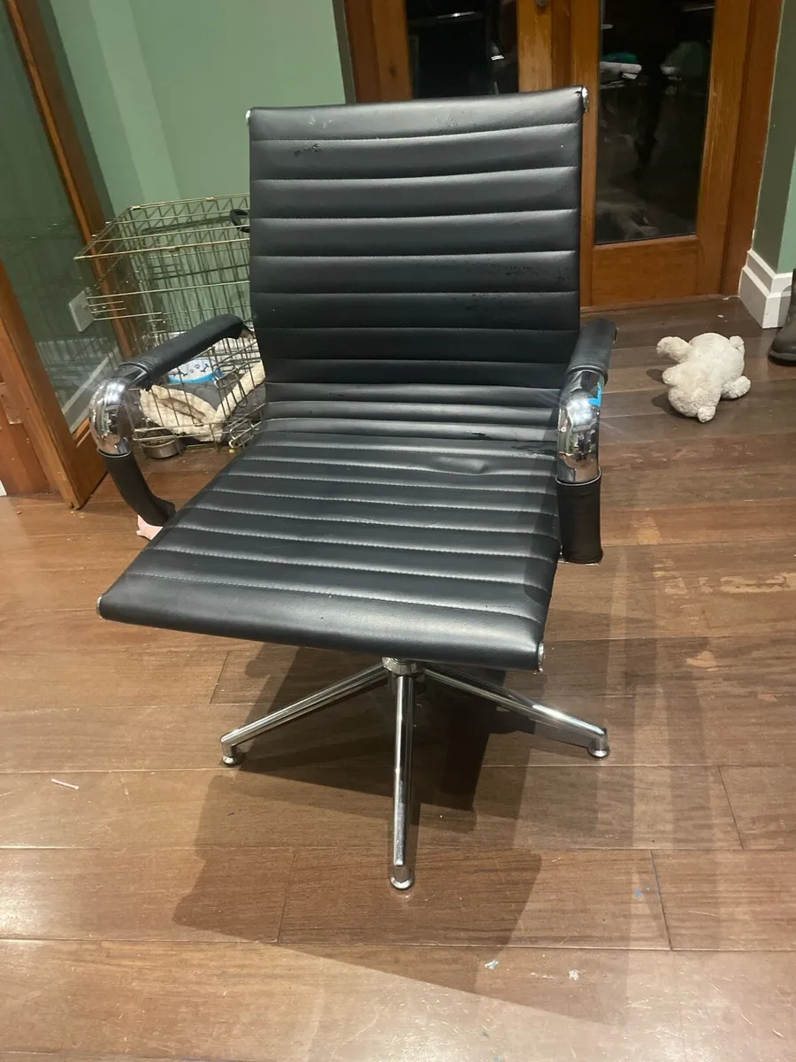 Office Chair - Image 2