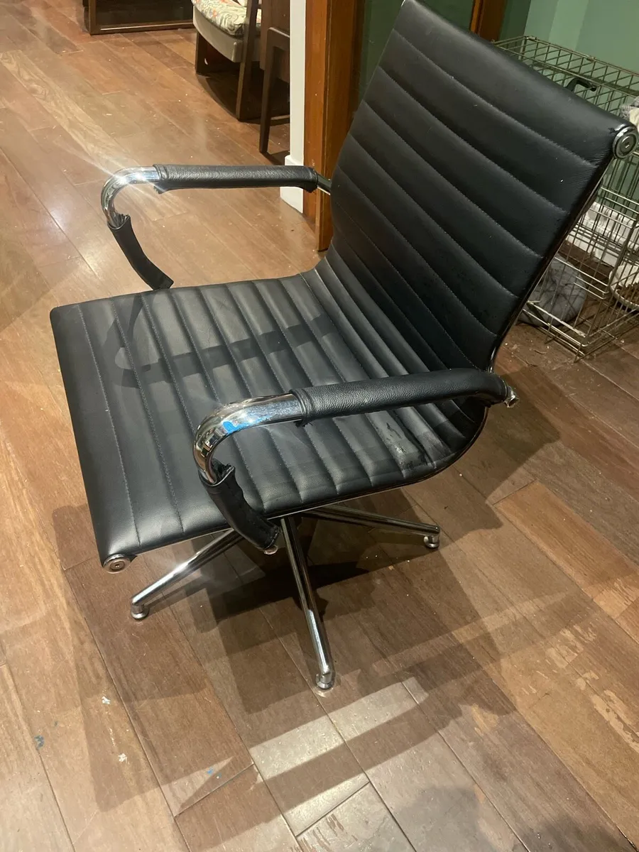 Office Chair - Image 4