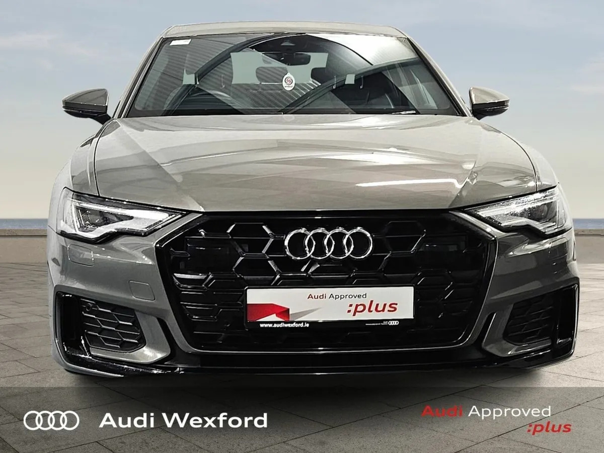 Audi A6 40TDI 204HP S tronic S Line *black edition - Image 3