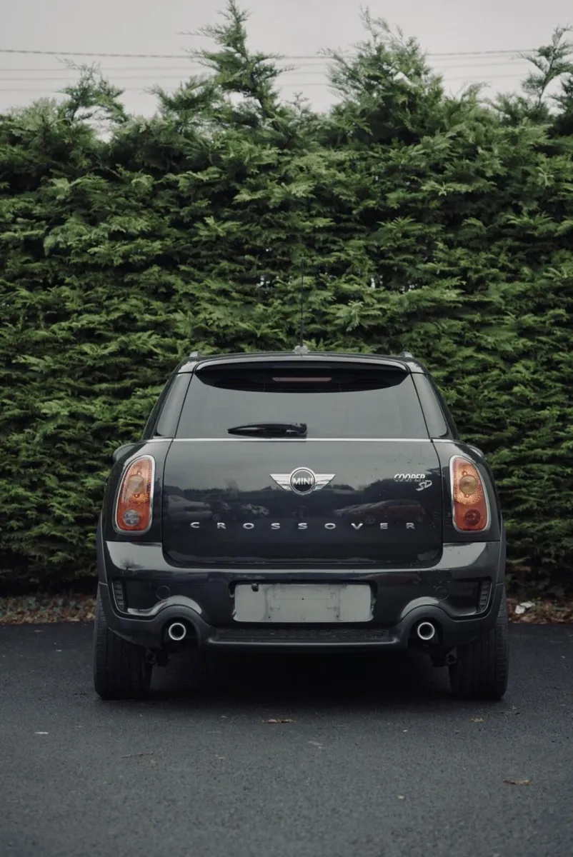 Mini Cooper 2.0 SD 2015 With Full Service History - Image 3