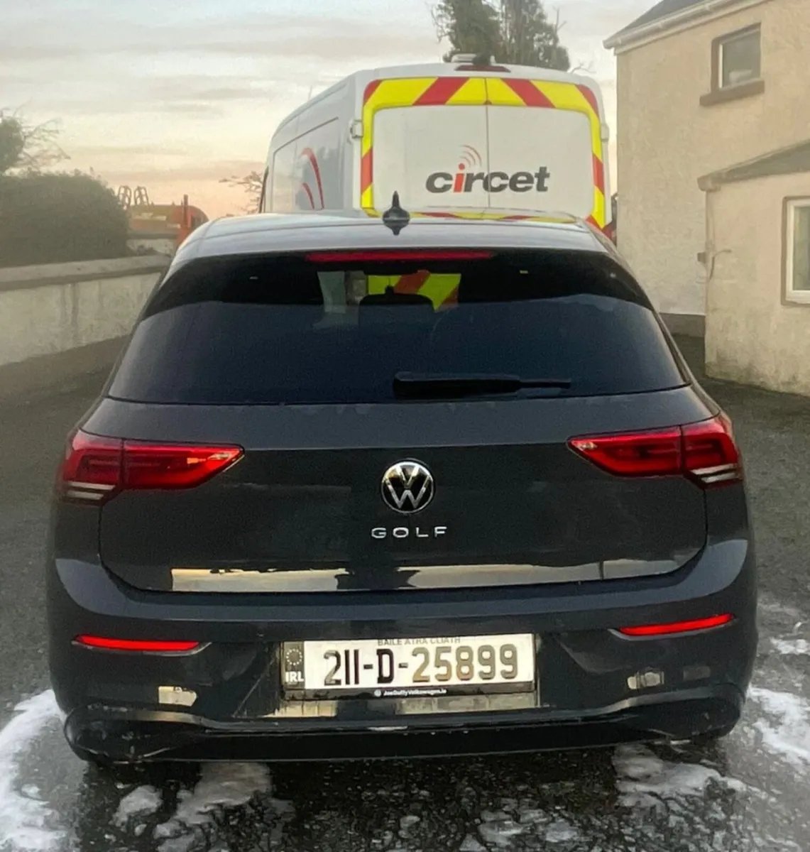 VOLKSWAGEN GOLF , URANO GREY, HIGH SPEC - Image 2