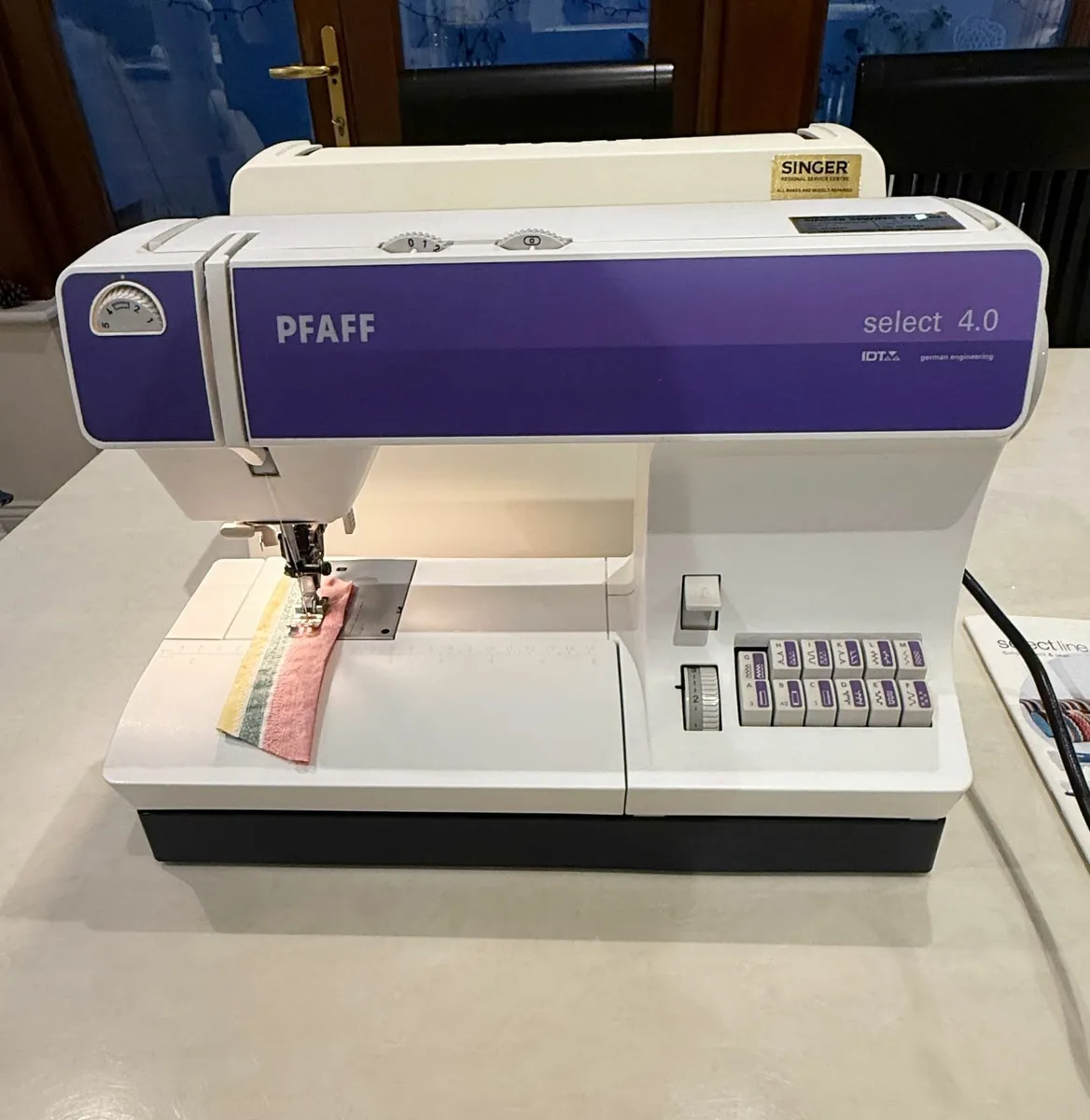 Pfaff Select 4.0 Sewing Machine - Image 1