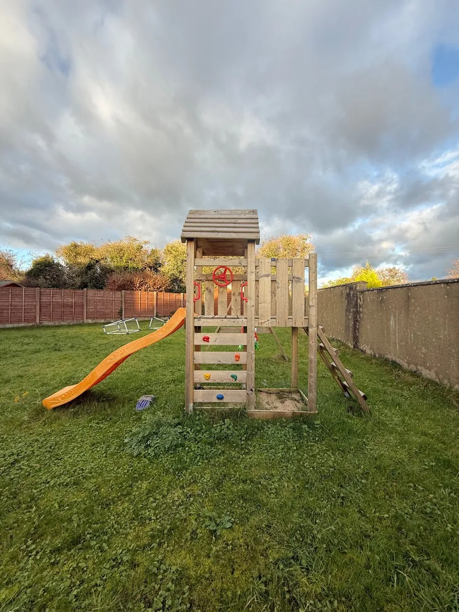Climbing frame with wooden roof Wickey MultiFlyer - Image 3