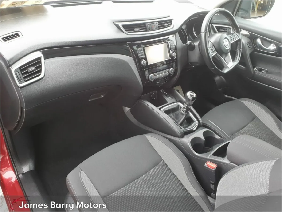Nissan Qashqai 1.5 DSL SV - Image 4