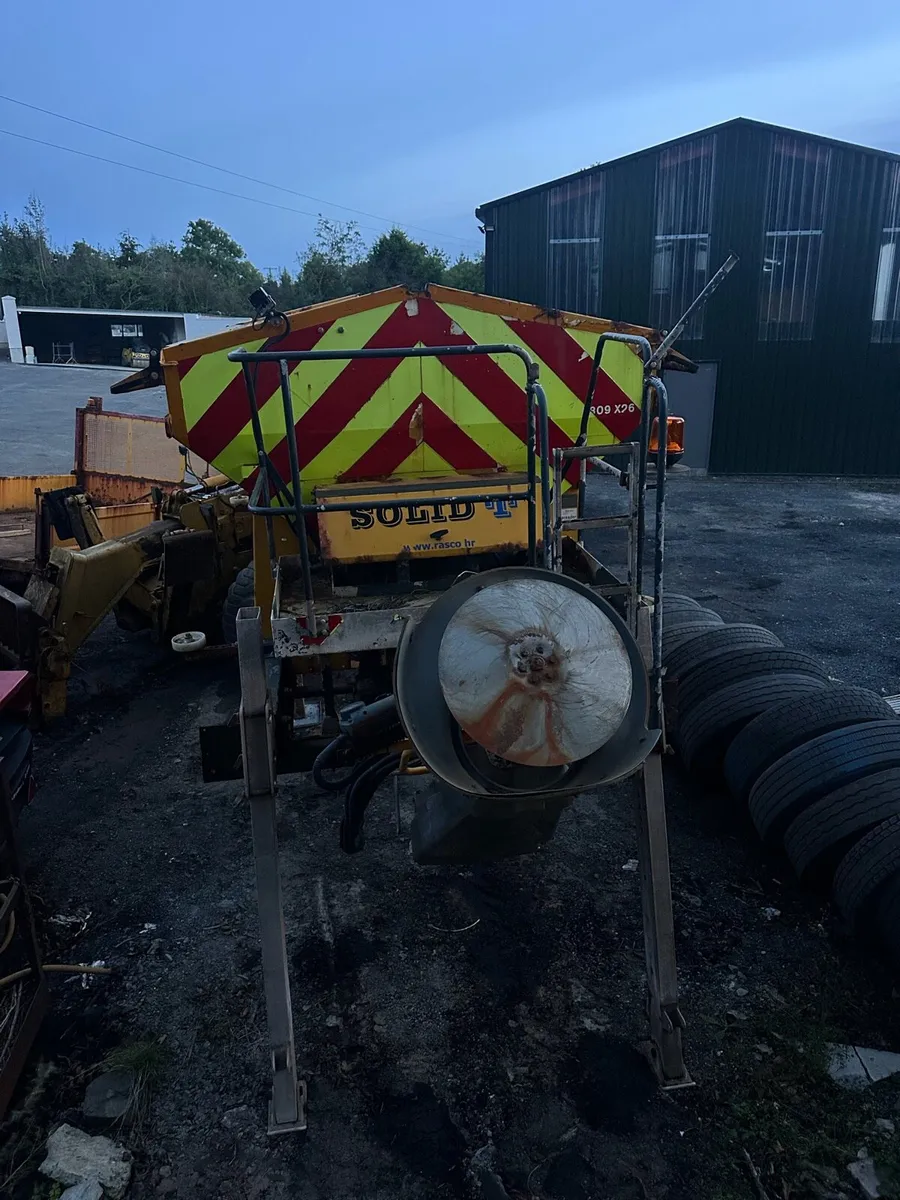 2014 RASCO Demountable salt spreader Gritter body - Image 2