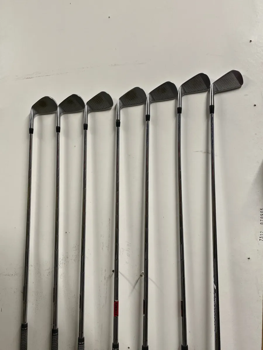 Titleist CB irons - Image 4