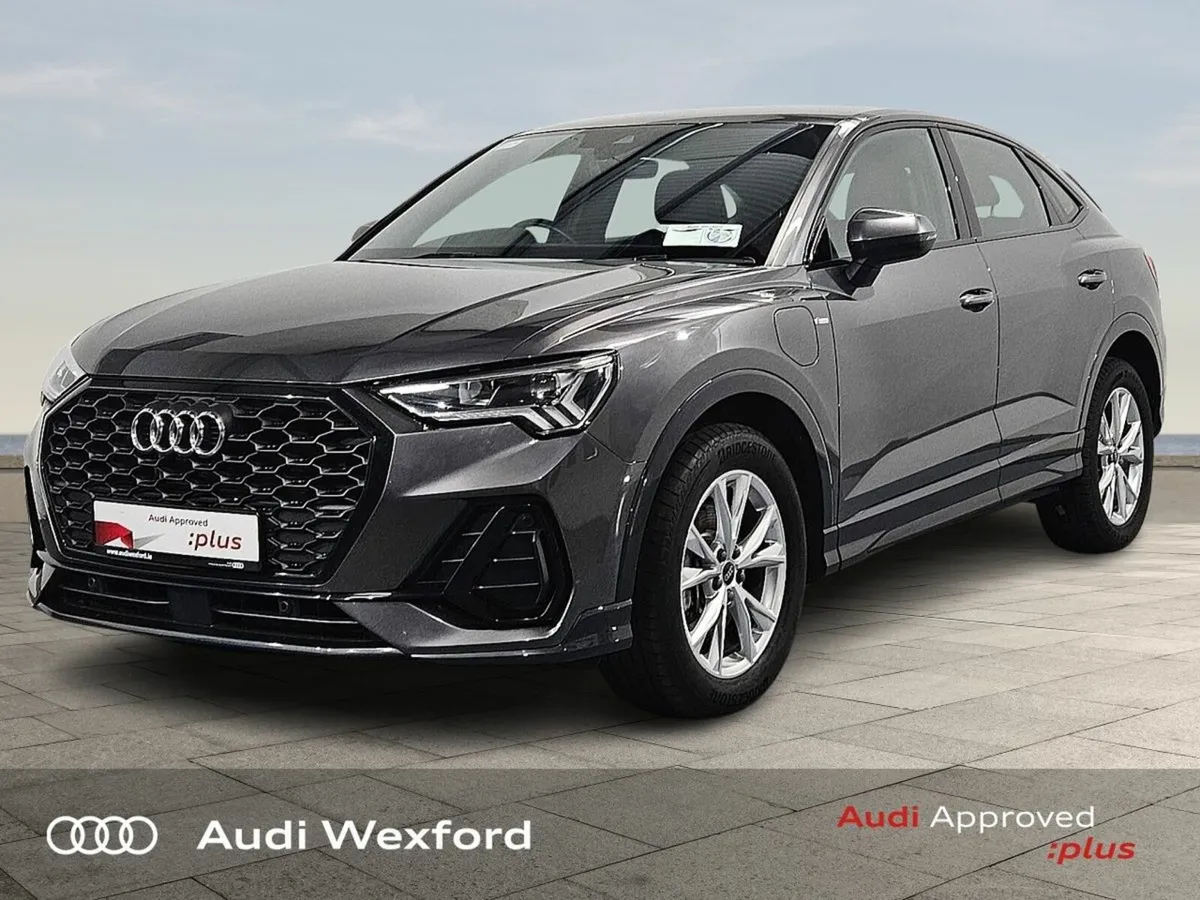Audi Q3 45 TFSI E S Tronic S line  €413p/m - Image 4