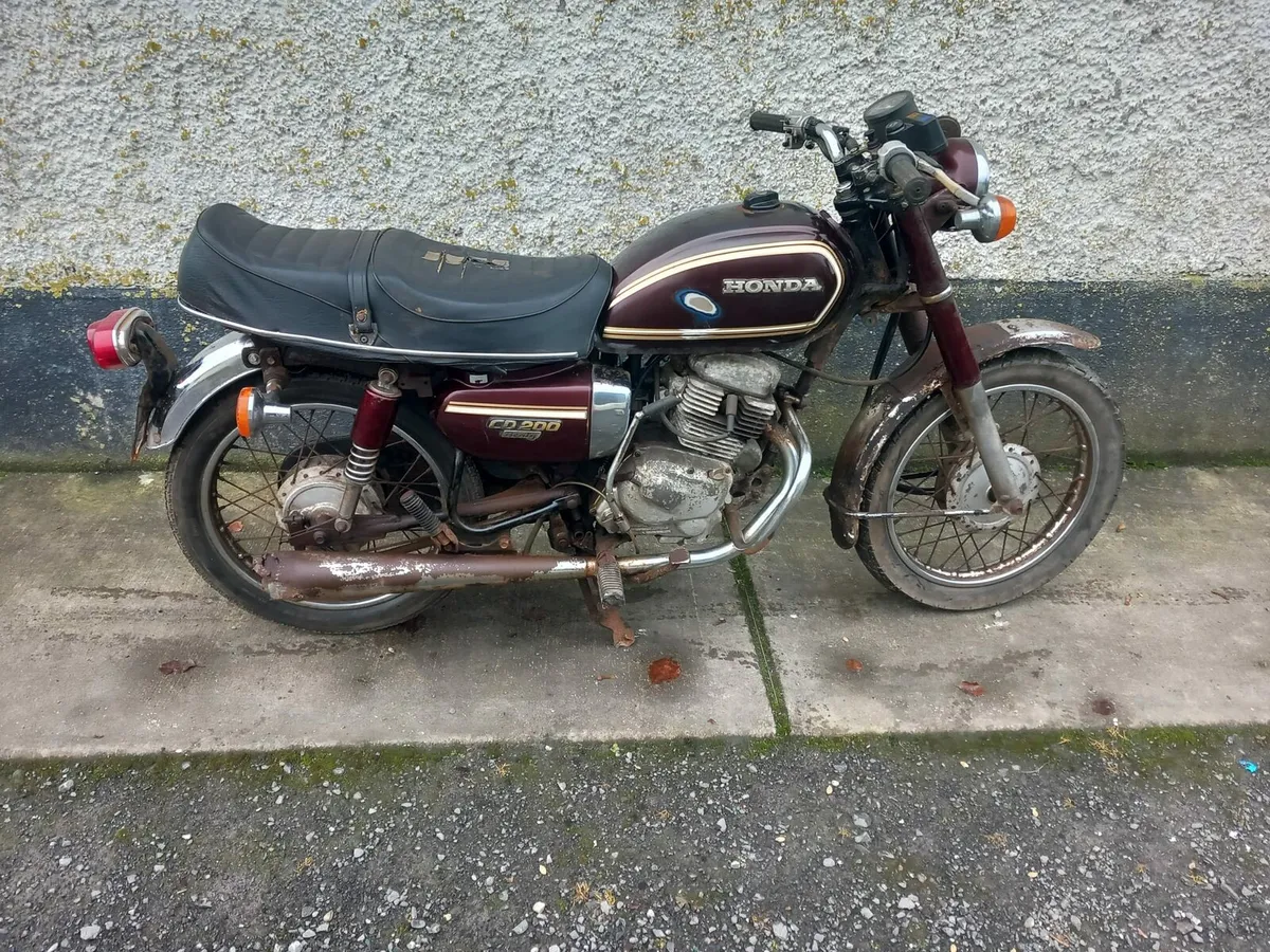 Honda CD 200 - Image 1