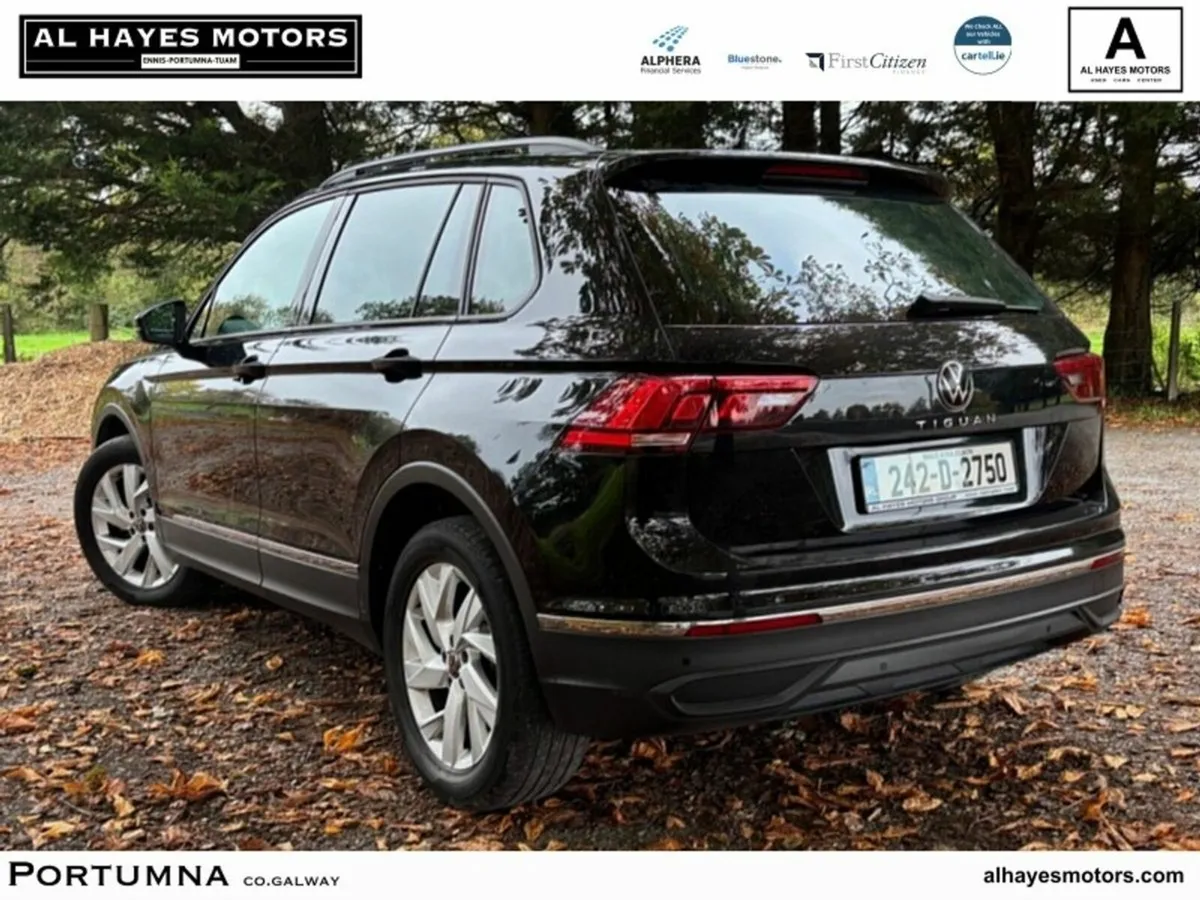 Volkswagen Tiguan 2024 LIFE 2.0 TDI 6SPEED 122BHP - Image 3