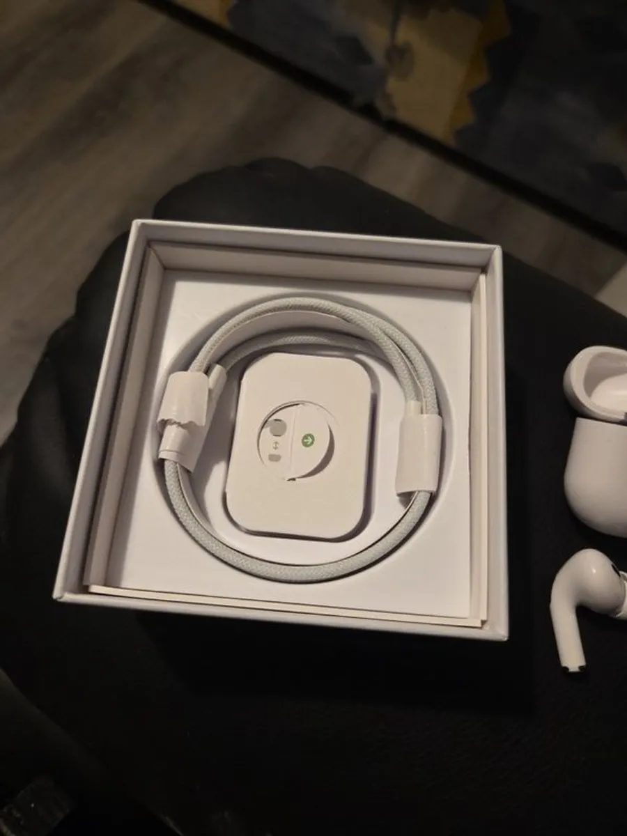 Air Pods Pro 2 - Image 3