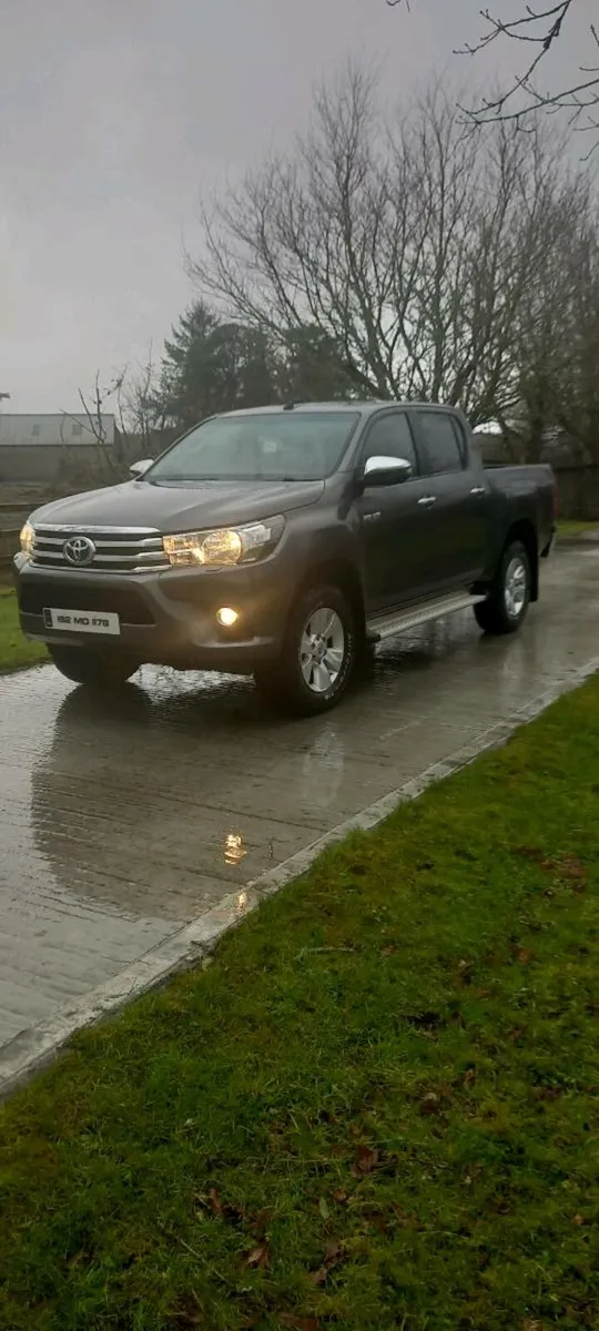 2019 Toyota hilux no vat - Image 4