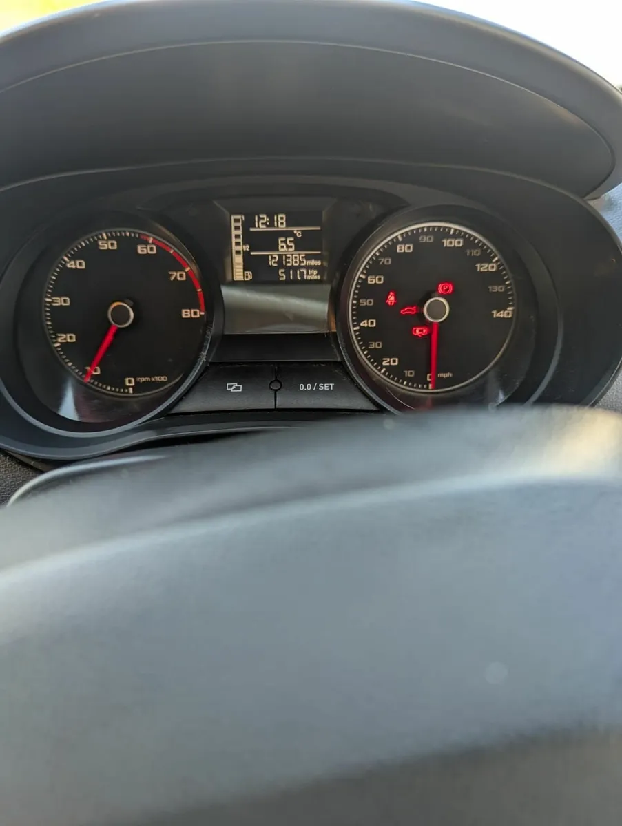 SEAT Ibiza 2014 - Image 1