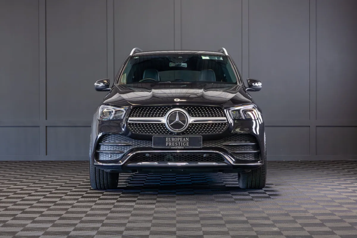 212 Mercedes-Benz GLE 350de AMG Line Premium - Image 2