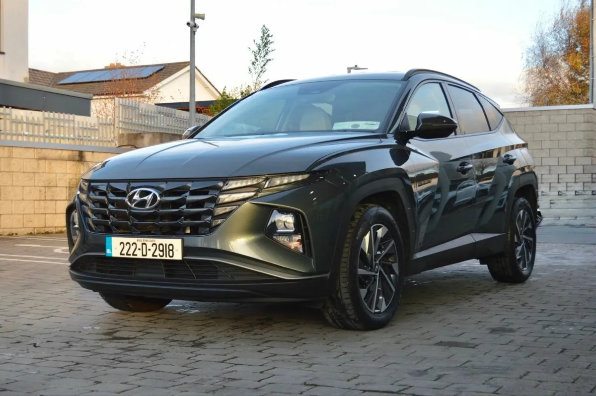 Hyundai Tucson 2WD Executive, Leather - Image 4