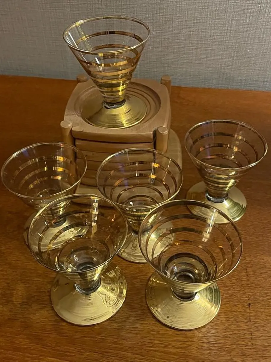 Art Deco "atomic" cocktail / liqueur glasses x 6 - Image 1
