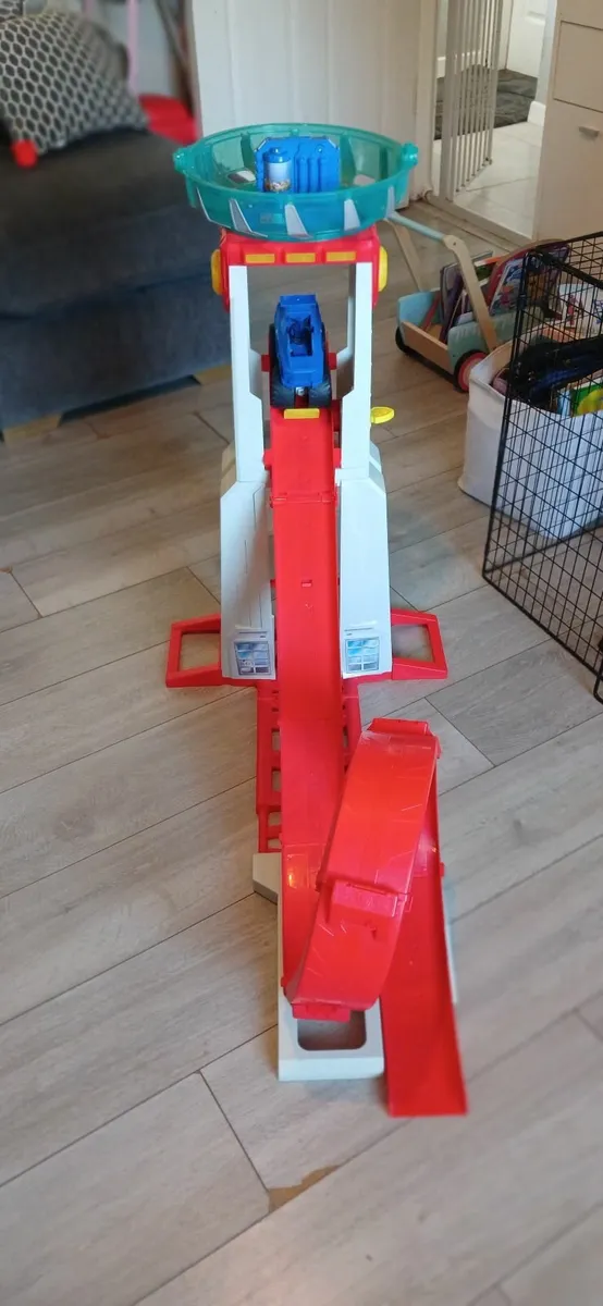 Paw patrol tower - Image 1