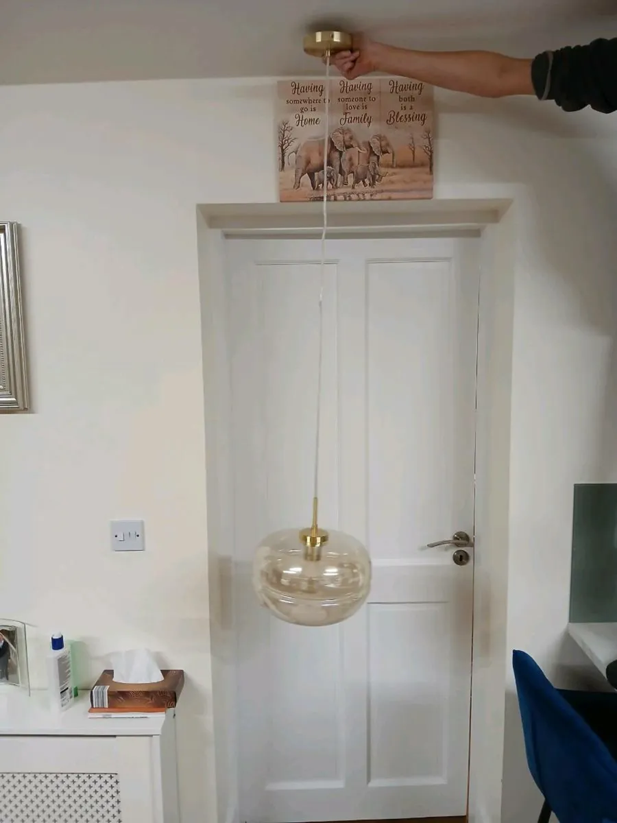 Pendent ceiling lamp