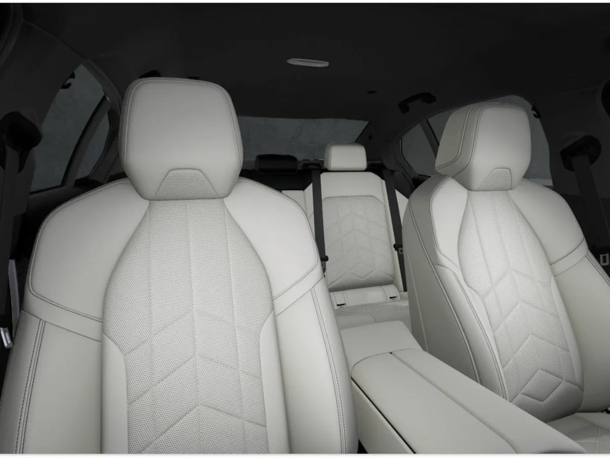 BMW 5-Series 530e M Sport - Image 4