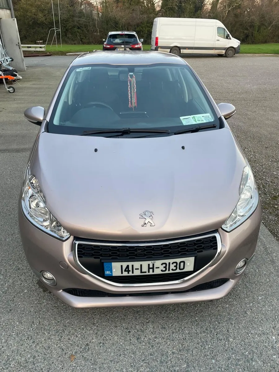Peugeot 208 2014 - Image 4