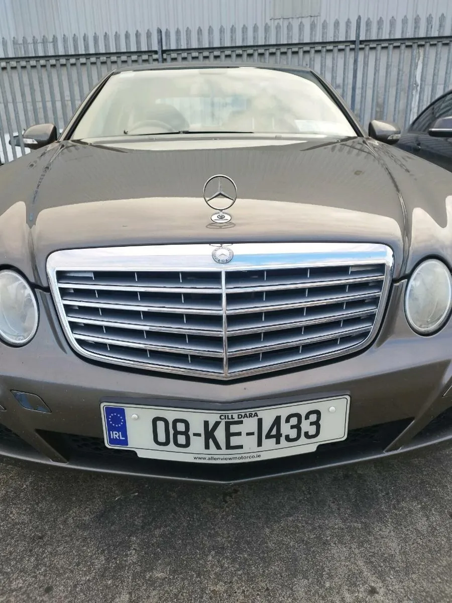 2008 Mercedes E Class 220 - Image 3