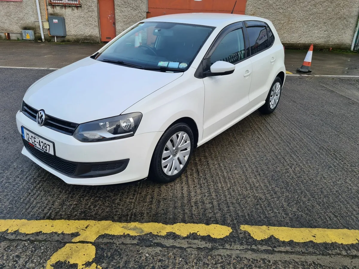 Volkswagen Polo 2012 - Image 2