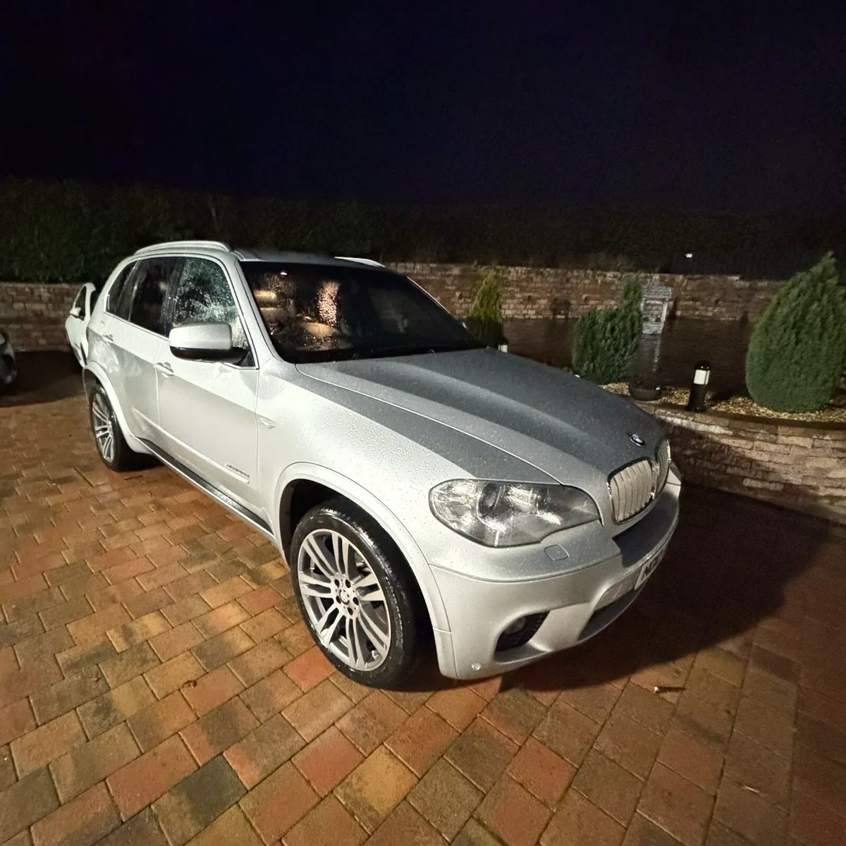 BMW X5 XDrive 40D M Sport - Lady Owner - Image 3