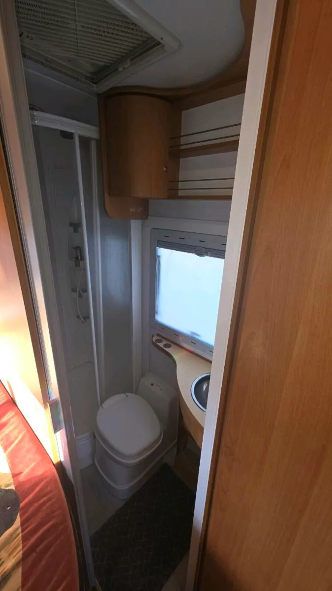 Mercedes benz automatic €€€20950euro priced - Image 4